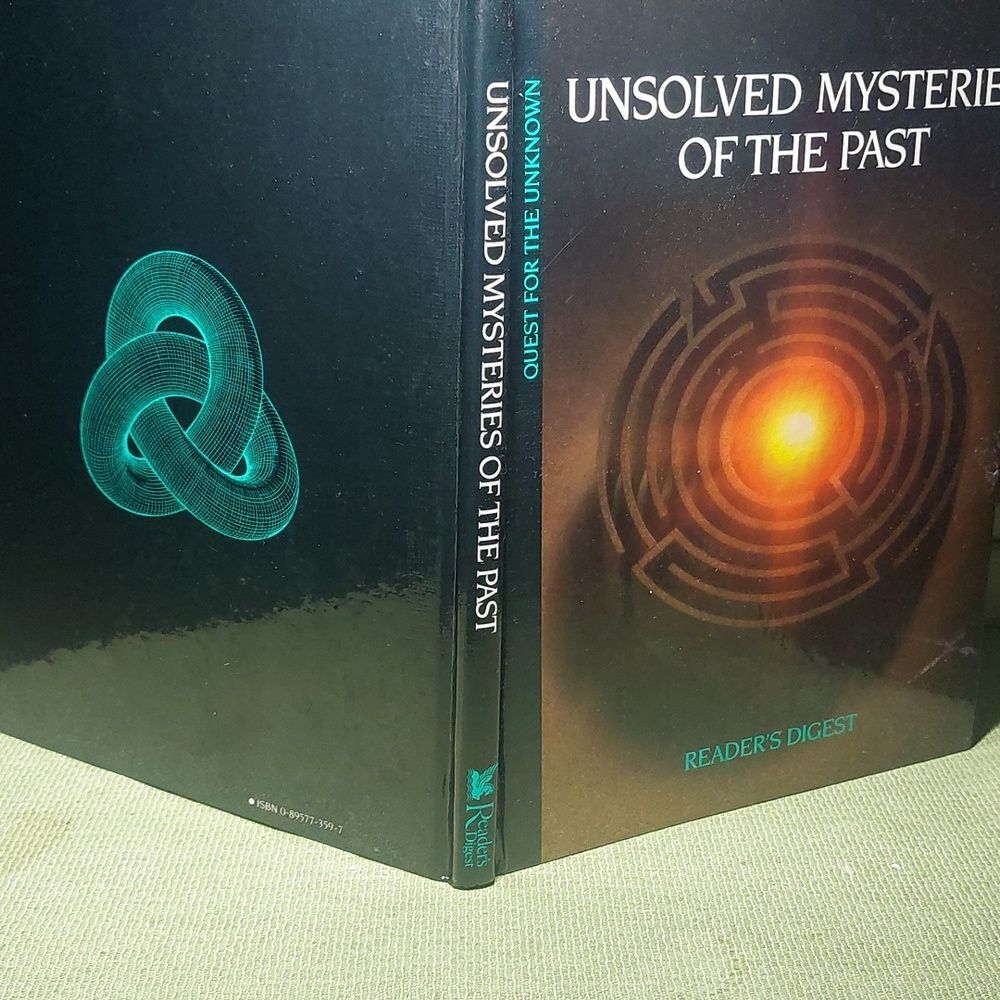 Unsolved Mysteries of the Past (Quest for the Unknown) - Hardcover - GOOD